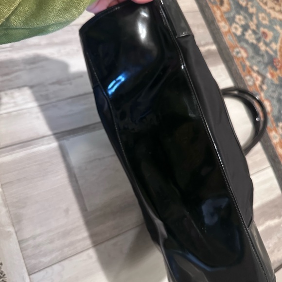 TORY BURCH ELLA PATENT TOTE BAG - Picture 6 of 17